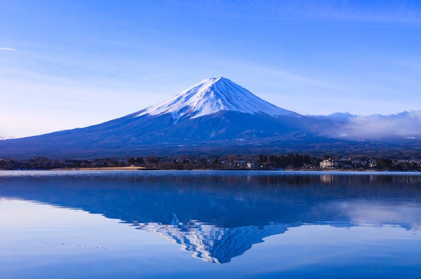 <登山中級A>『ゆとりの行程で登る 日本一の頂へ 富士登山 3日間』【姫路・西明石・新神戸出発】1